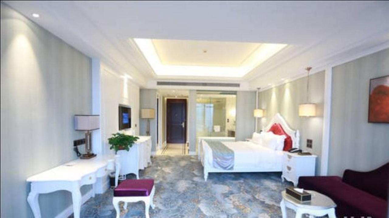 Jinqian Jiahua International Hotel Chishui  Экстерьер фото